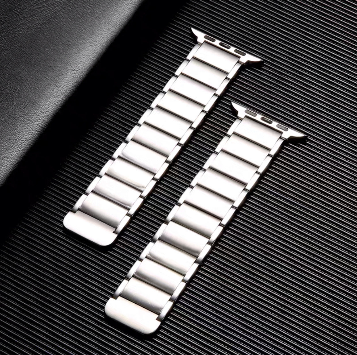 Magnetic Link Band for Apple Watch